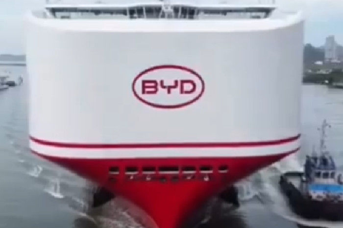 BYD Simpan Ribuan Mobil Ilegal di Taman Air Jamberoo Australia