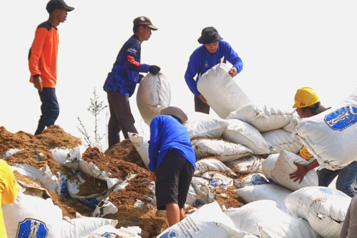 Revitalisasi Tikungan Gotekan Mojokerto (Dinas PU)