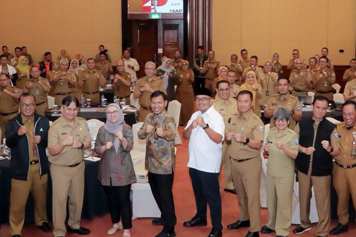 Dalam acara Koordinasi Pemberantasan Korupsi Melalui Perbaikan Tata Kelola Pemerintahan Bersama KPK (Foto: Dok Prokopim Kota Bandung)