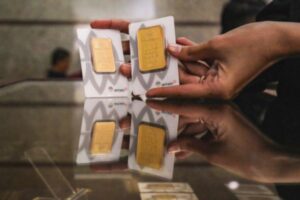 Harga Emas Antam Melonjak? Simak Proyeksi Pekan Depan!