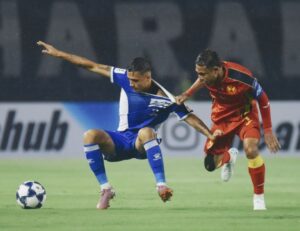Comeback Dramatis! Persib Bandung Taklukkan Wakil Malaysia, Reijnders Jadi Sorotan