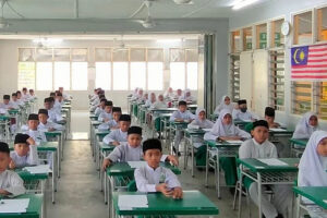 Cegah Kejahatan Online, Malaysia Larang Anak di Bawah 16 Tahun Bermedsos Mulai 2026